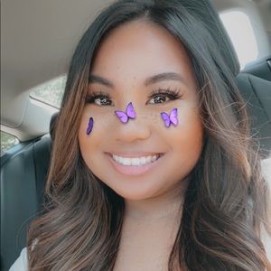 Meet your Posher, Briana